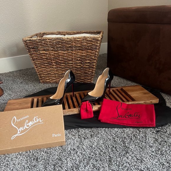 Christian Louboutin Glossy Black Heels with Red Soles - Picture 1 of 8